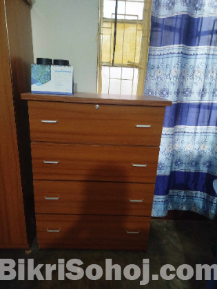 ওয়ারড্রব